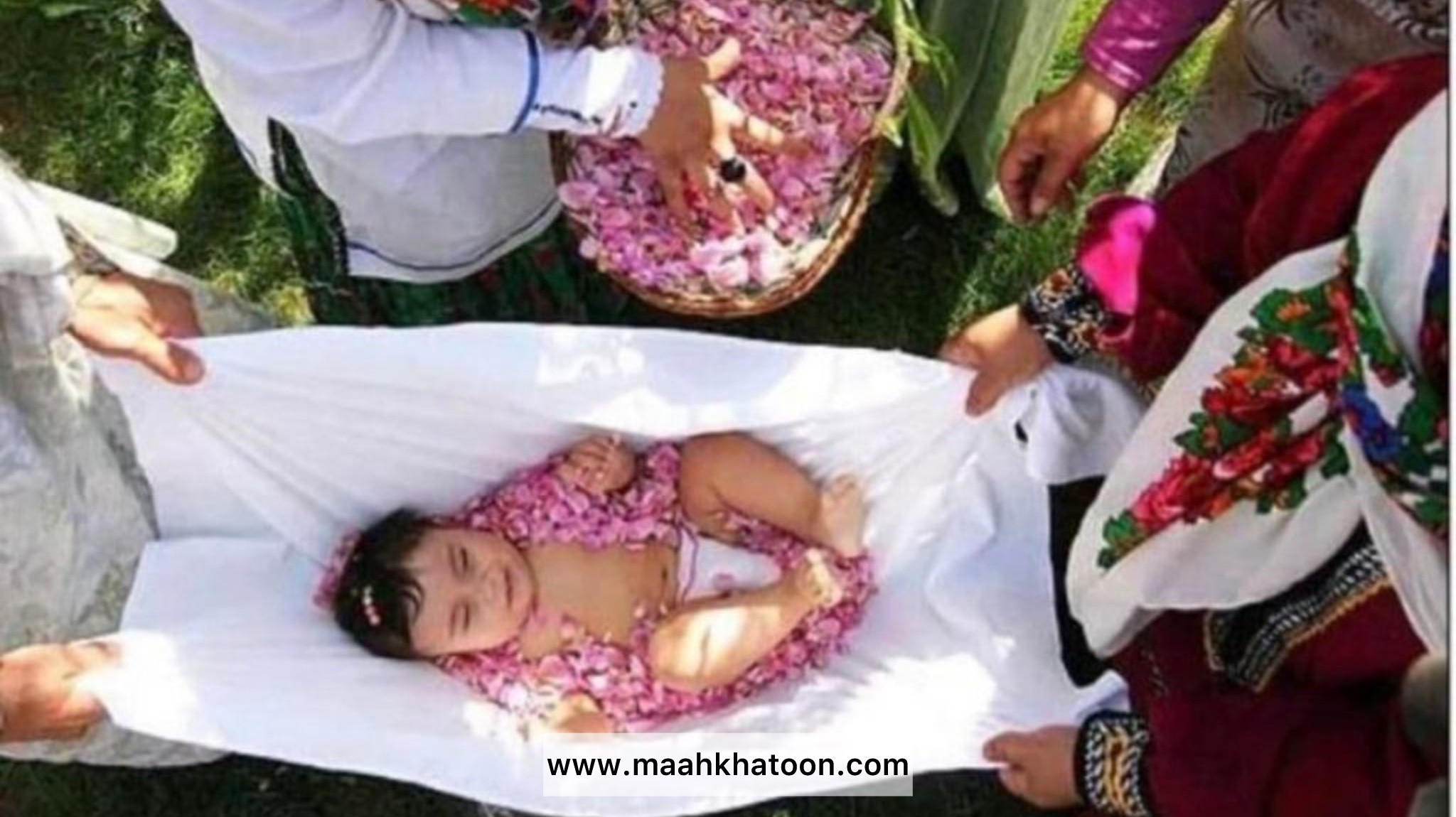 جشن سنتی گل غلتان