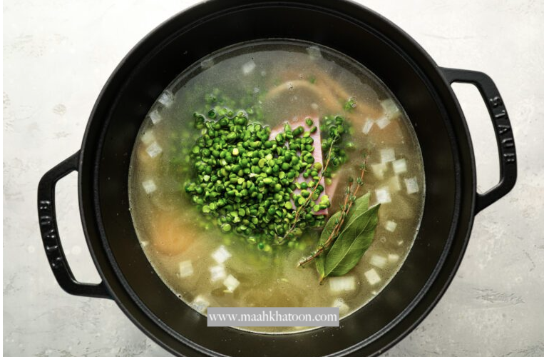 سوپ نخودفرنگی با ژامبون