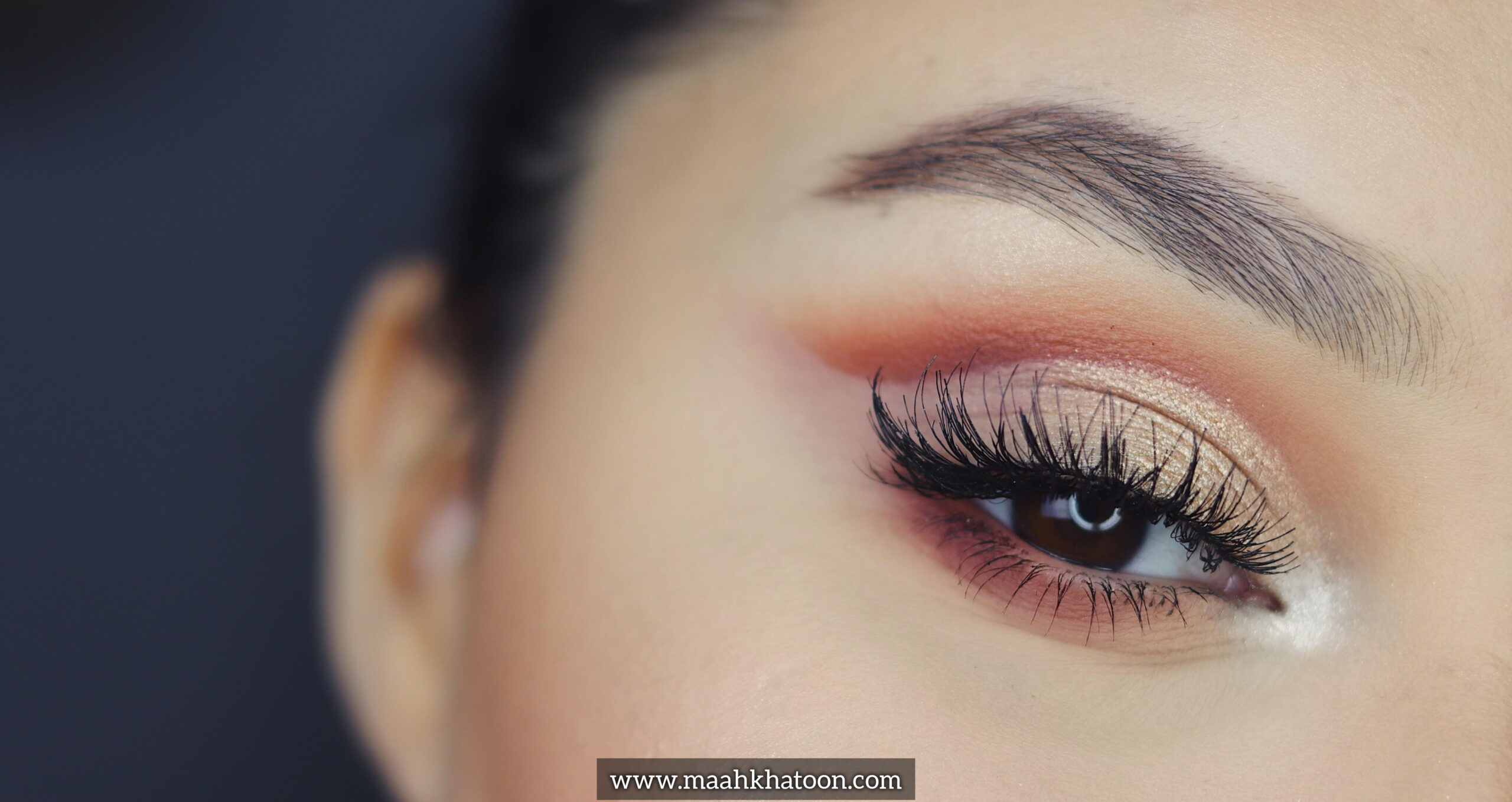 آرایش چشم برای پلک افتاده